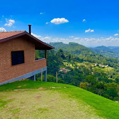 Chale Nas Montanhas De Goncalves Villa Exterior photo